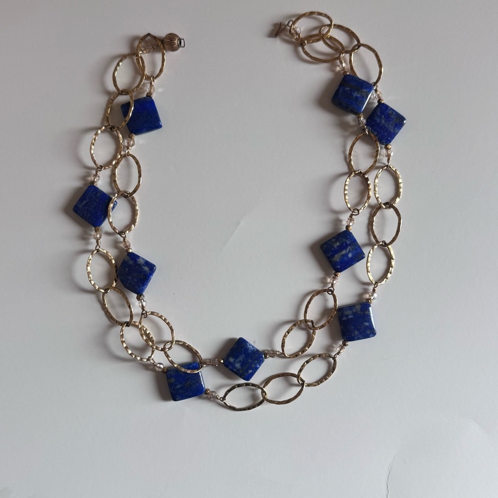 Elegant Blue and Gold Necklace Chain Links and Blue Diamond Shaped Blue Stones